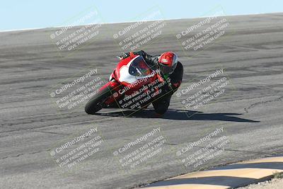 media/Oct-13-2025-Moto Forza (Mon) [[a66d839500]]/3-B Group/Session 2 (Bowl)/